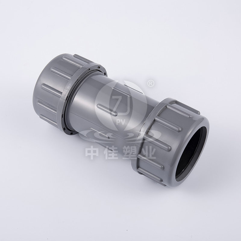 Spojenie kompresie PVC-U